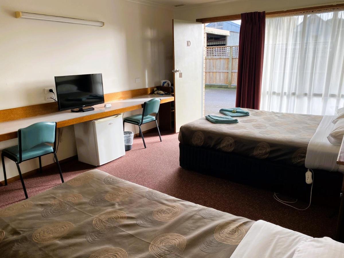 Dalvue Motel Terang Exterior photo